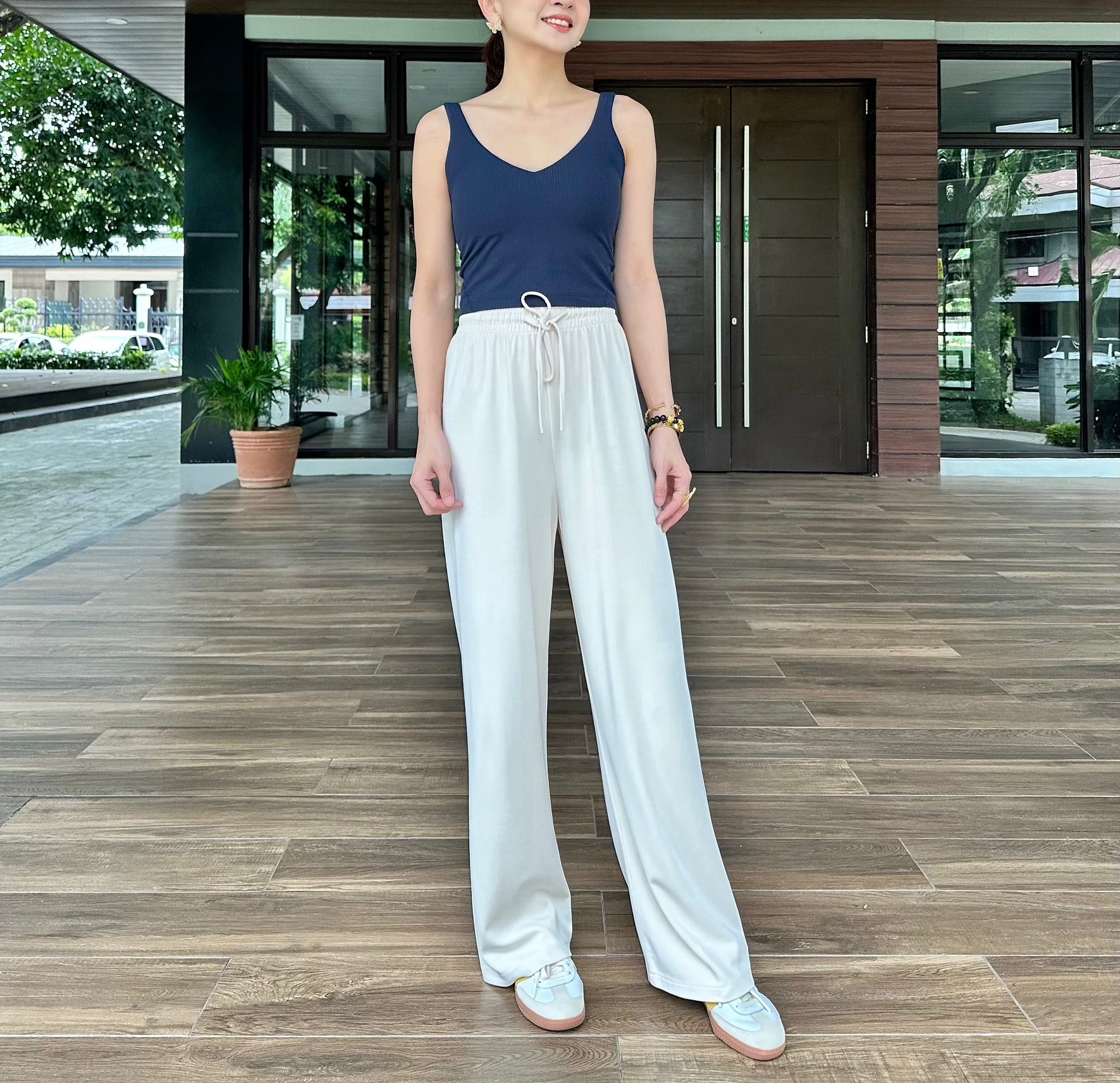 Kinsley Drawstring Wide Lounge Pants in Cream