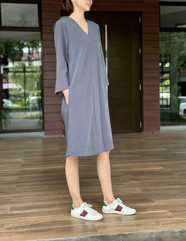 Fleurine Dress in Grey