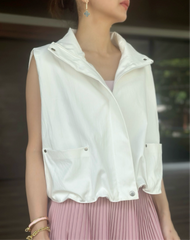 Adeeba Vest in White