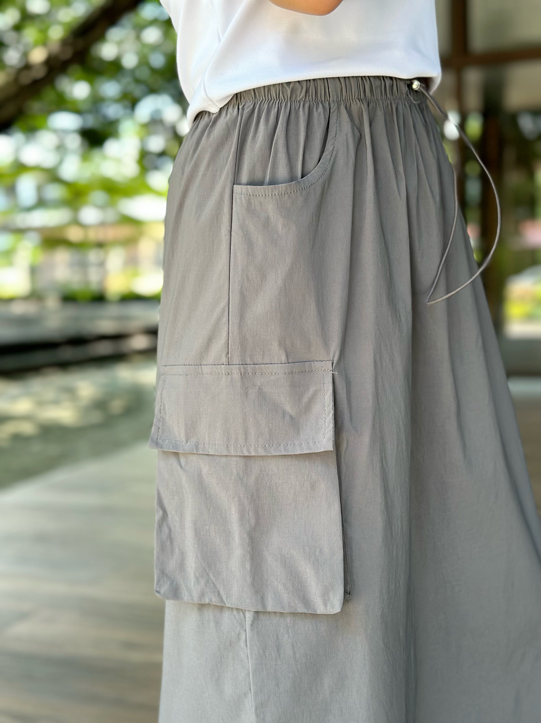 Willow Cargo Midi Skirt in Grey