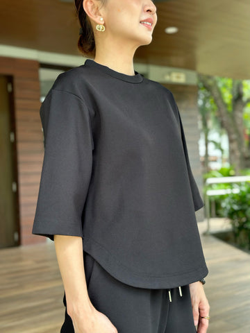 Lisa Pleated Uneven Hem Skirt in Black